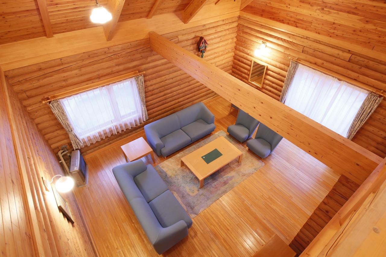 Log Hotel Larch Lake Kanayama Minamifurano Chambre photo