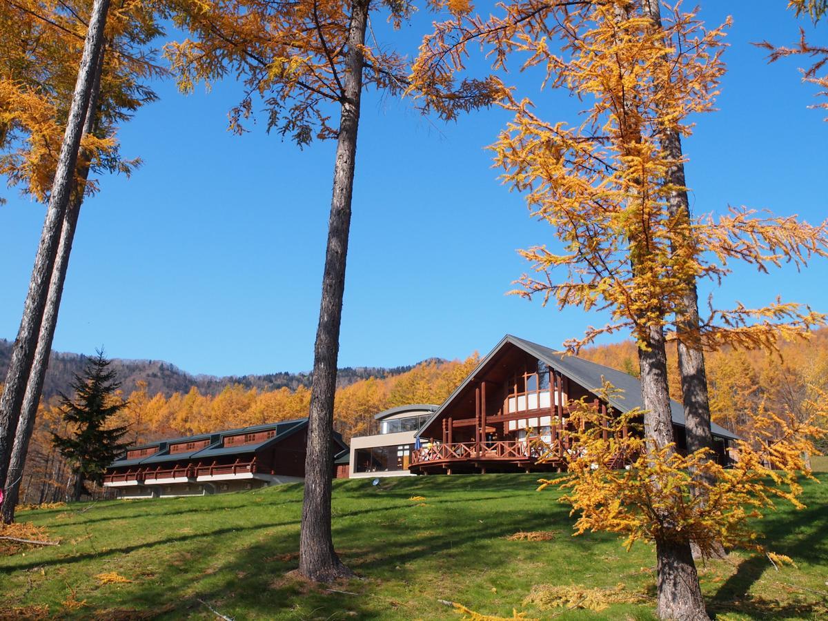 Log Hotel Larch Lake Kanayama Minamifurano Extérieur photo