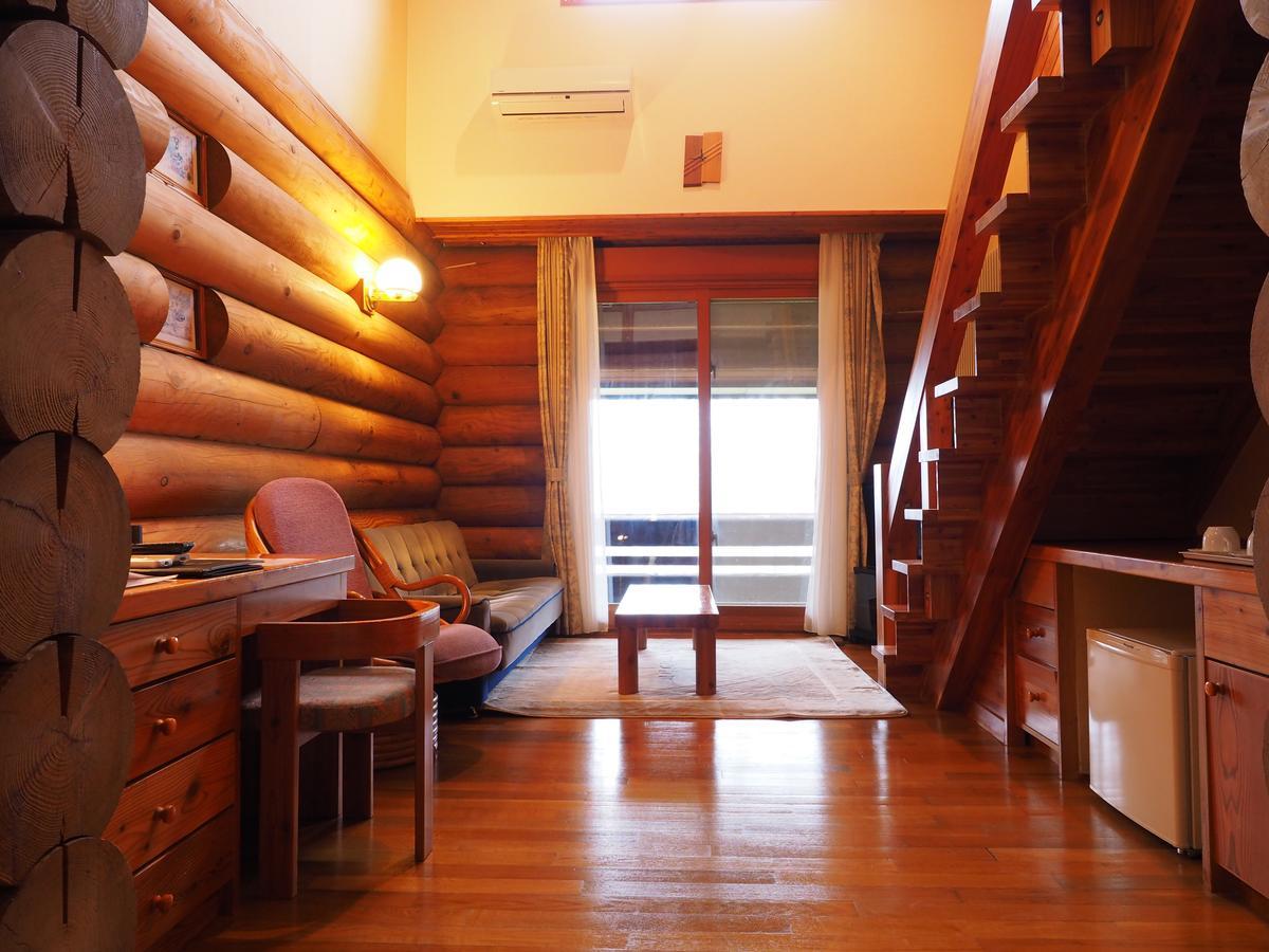 Log Hotel Larch Lake Kanayama Minamifurano Chambre photo