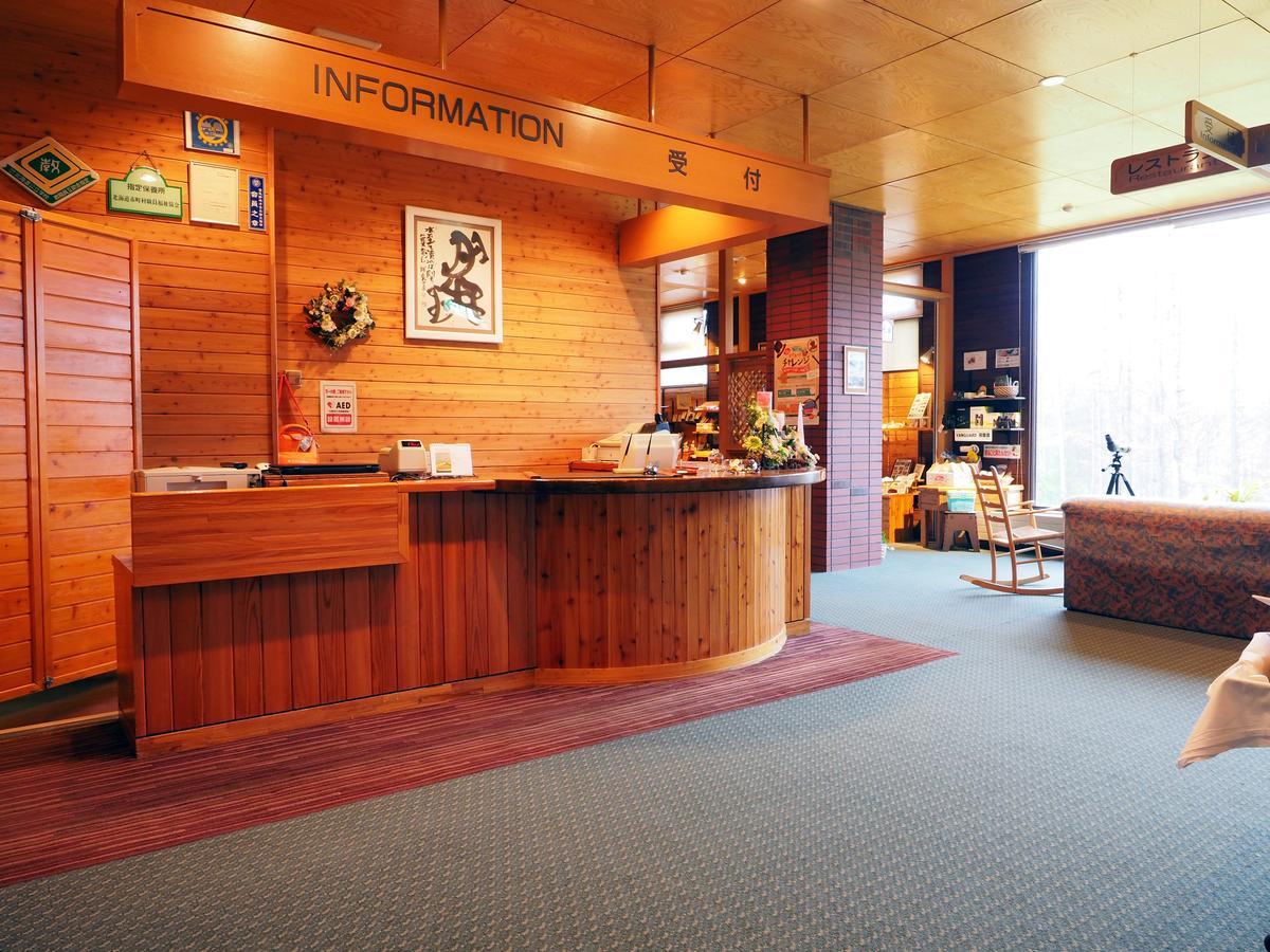 Log Hotel Larch Lake Kanayama Minamifurano Extérieur photo